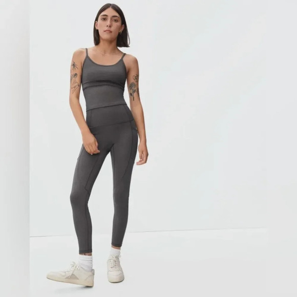 EVERLANE‎ The Perform Pocket Legging - Picture 1 of 10